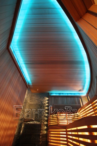 Традиционная баня с Hi-tech подсветкой